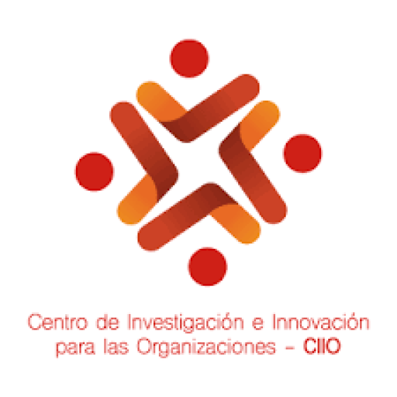 Cartel en el que se lee "Centro de Investigación e Innovación para las Organizaciones - CIIO"