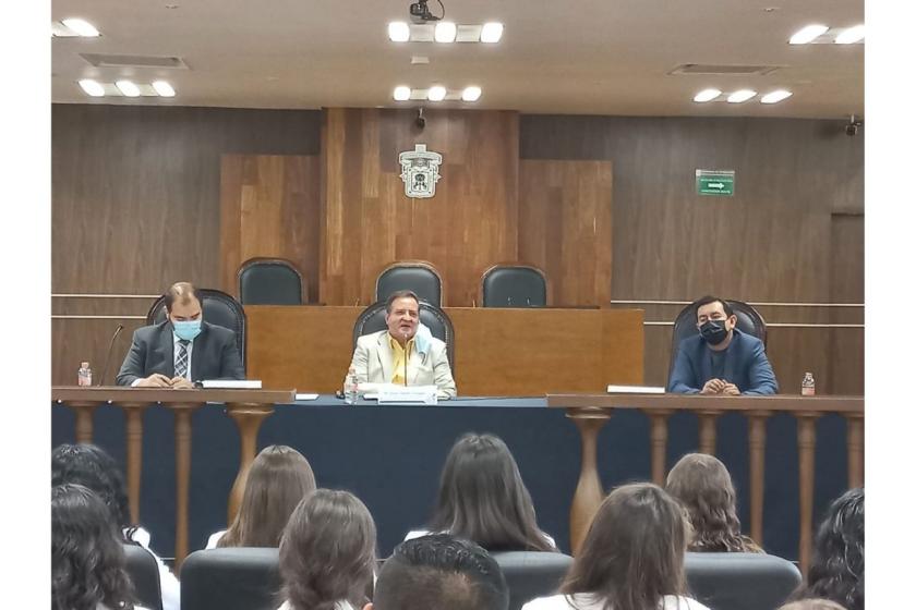 Autoridades CUAltos.