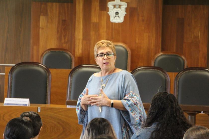 Expositora de la conferencia “Leonas Emprendedoras”.