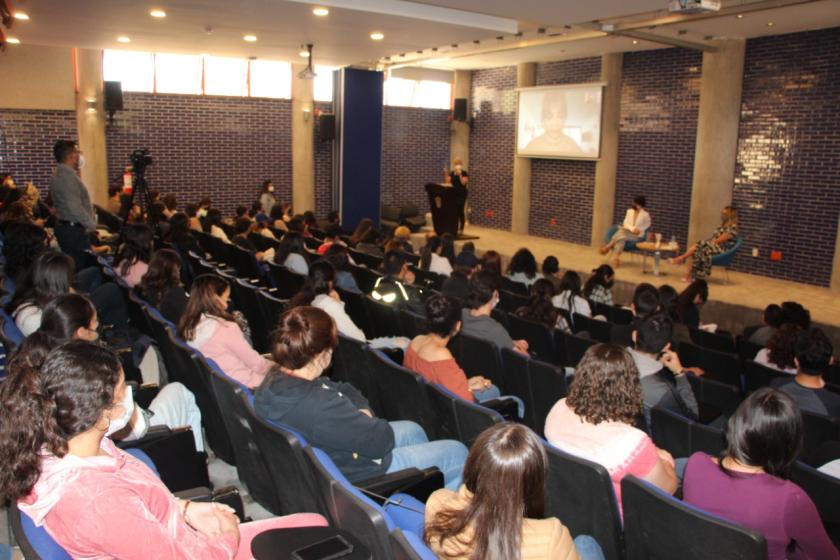 Público de la charla “Soy Mujer, estoy aquí”.