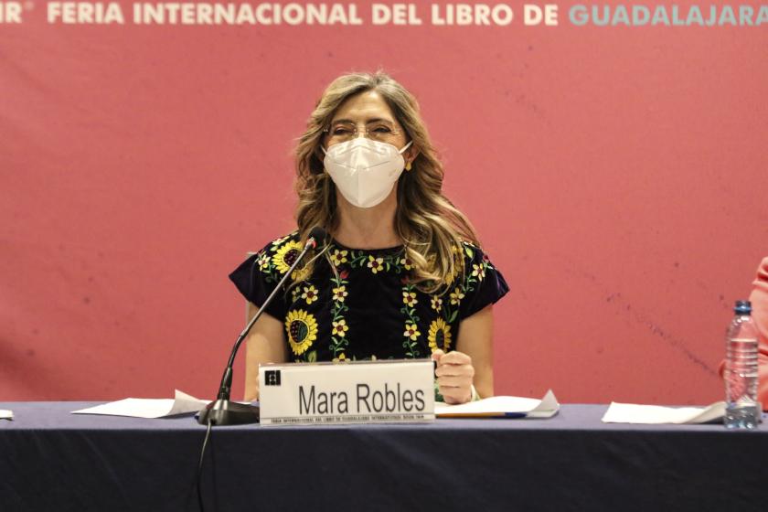 Moderadora del panel “Derecho a decidir”.