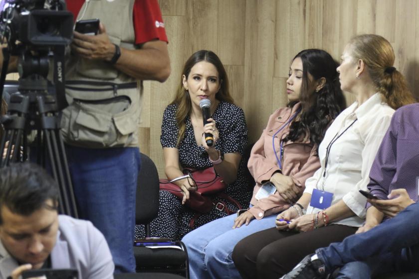 Público en la rueda de prensa.