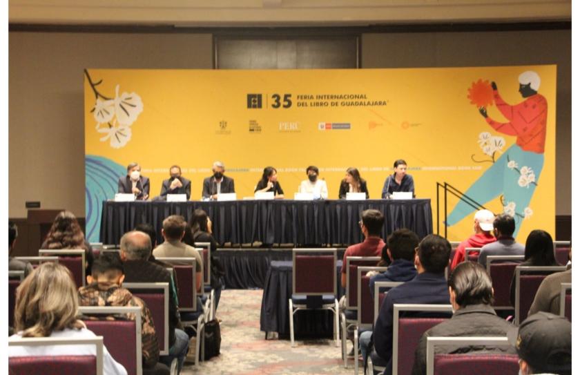 Panelistas de la charla “Frenar la desigualdad ahora: condición necesaria para preservar nuestra democracia”.