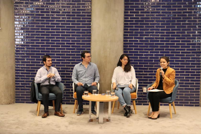Expositores de la conferencia “Cuidado integral del adulto mayor”.