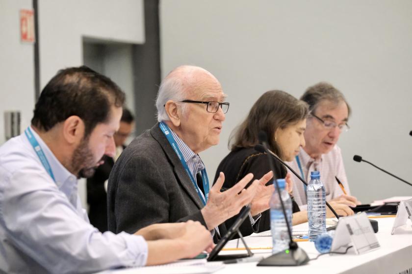 Integrantes del Foro Nexos: preguntas desde la izquierda.