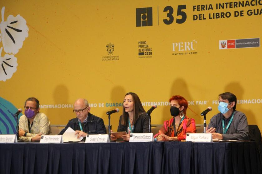 Integrantes de la conferencia "500 años de ¿Mestizaje? ¿Resistencia? ¿Occidentalización?".