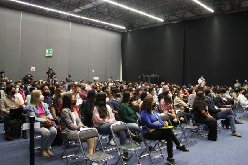Público de la charla “Pos-COVID Pos-Neolibelarismo”.