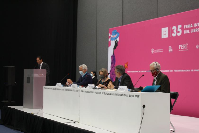 Expositores de la charla “Pos-COVID Pos-Neolibelarismo”.