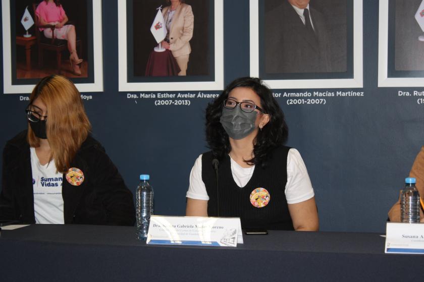 Integrantes de la rueda de prensa.