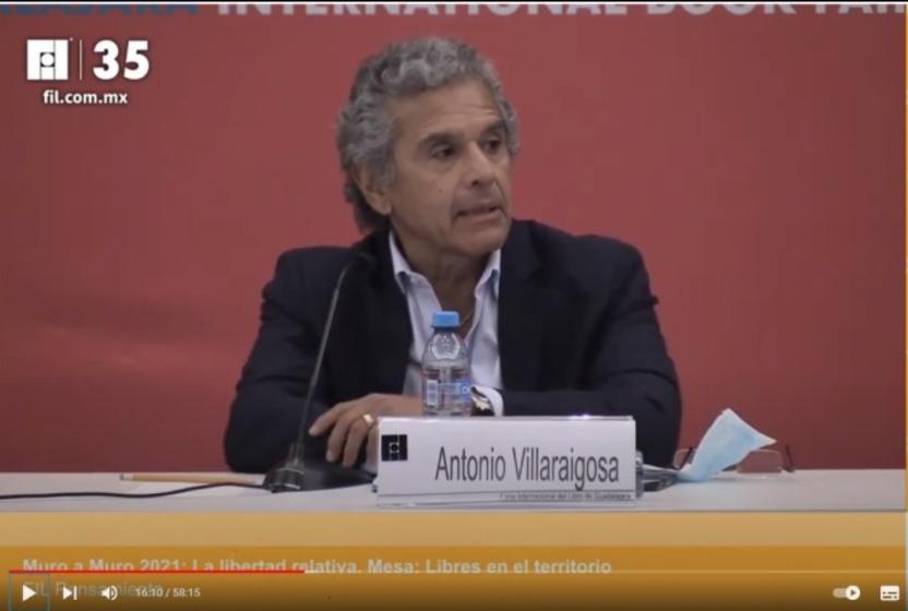 Ponente de la conferencia "La libertad relativa: Libres en el territorio".