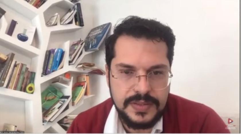 Expositor del Foro Internacional de la Educación Ambiental.