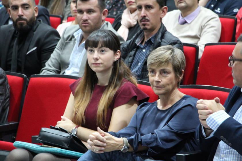 Asistentes a auditorio