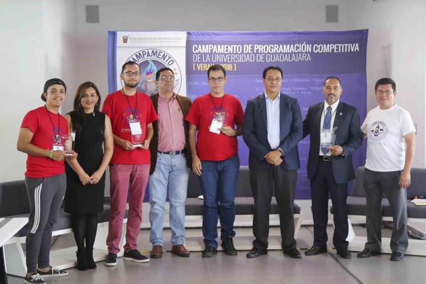 Equipo de programación algorítmica matemática computacional.