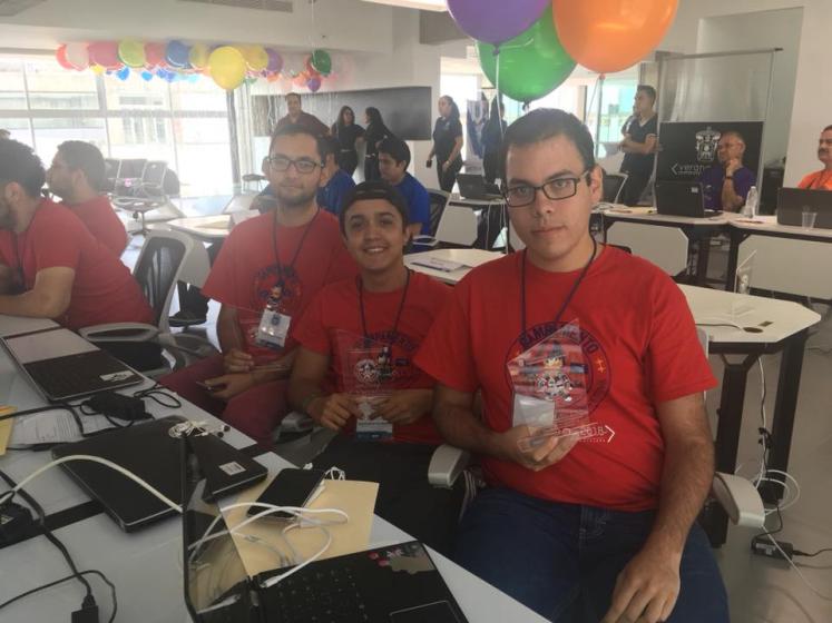 Equipo de programación algorítmica matemática computacional.