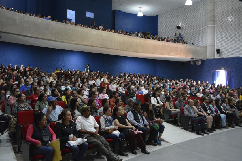 Público en los Cursos de inducción.