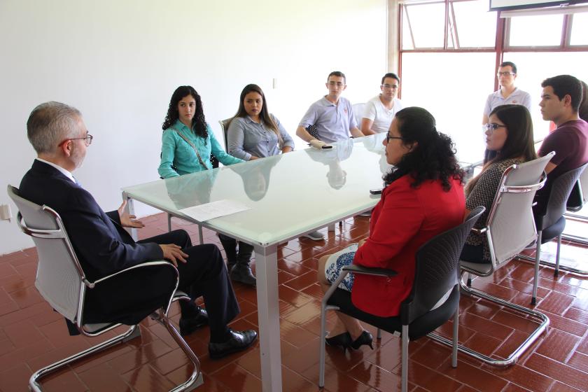 Integrantes de la reunión de participación.