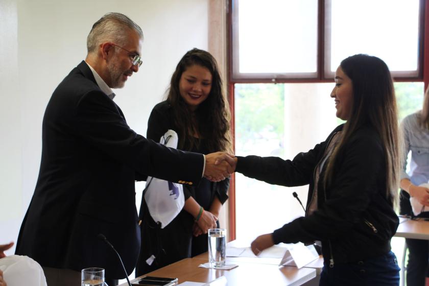 Alumna de intercambio en bienvenida.