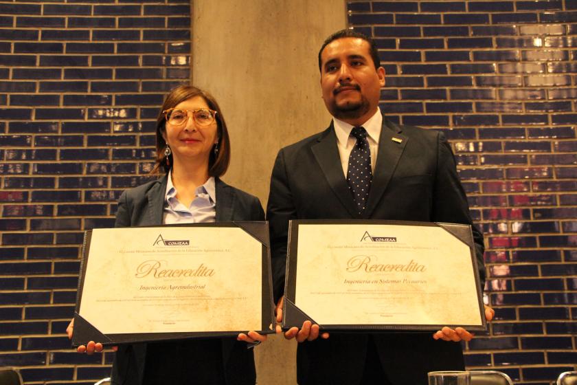 Integrantes de la Ceremonia de reconocimiento.