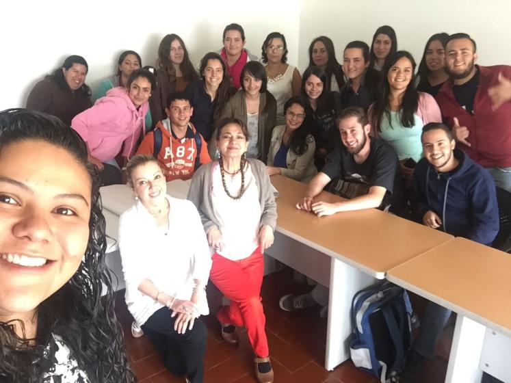 Alumnos y alumnas
