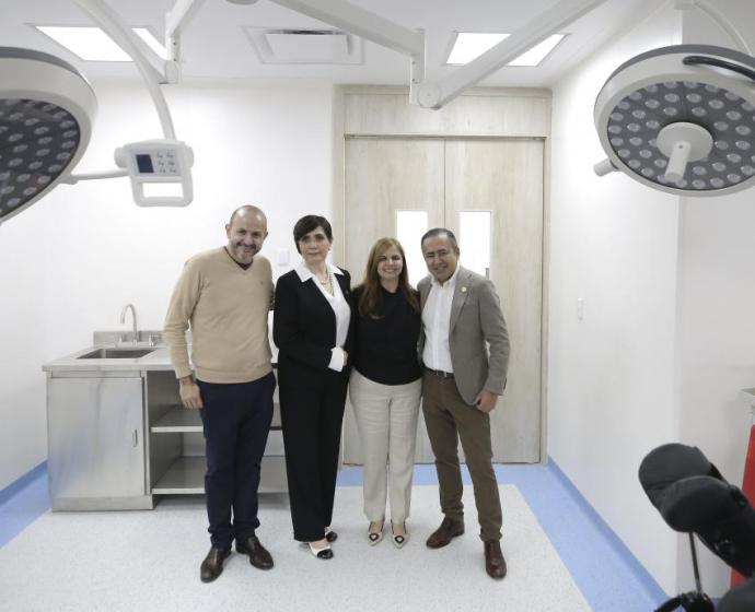 Inauguran autoridades universitarias y estatales el Hospital Civil de Oriente