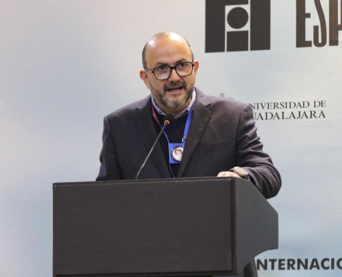 Rector Ricardo Villanueva 