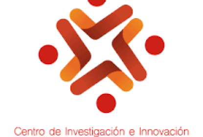 Cartel en el que se lee "Centro de Investigación e Innovación para las Organizaciones - CIIO"