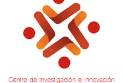 Cartel en el que se lee "Centro de Investigación e Innovación para las Organizaciones - CIIO".