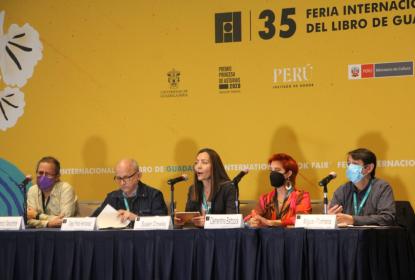 Integrantes de la conferencia "500 años de ¿Mestizaje? ¿Resistencia? ¿Occidentalización?".