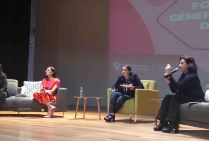 Expositoras del Foro “Violencia de género en los medios de comunicación”.