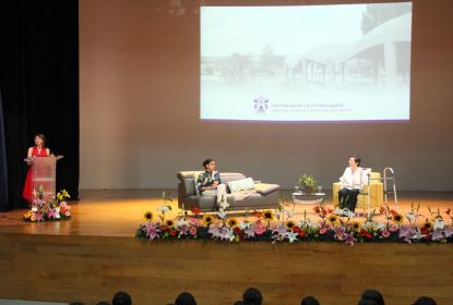 Expositoras en el Ciclo de conferencias Voces de Mujer.