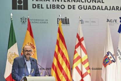 Rector Ricardo Villanueva 